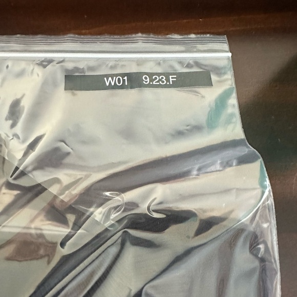 Black V Neck Sweater with Lace Sleeve Appliqué Size 14/16 - Picture 9 of 10